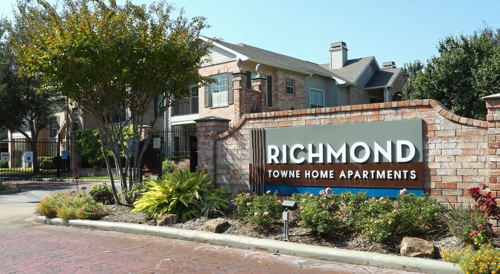 Richmond Town Homes Duck Pond Realty